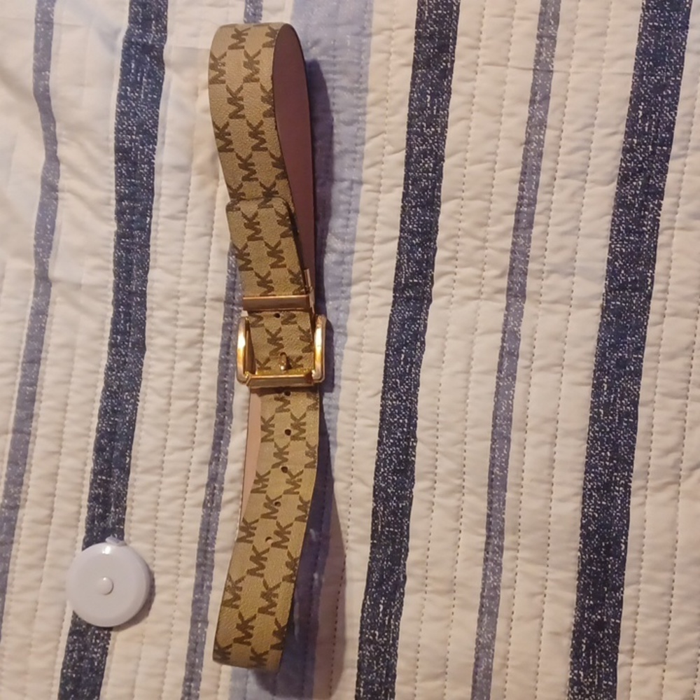 Michael Kors belt